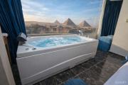 Pharaonic Pyramids Inn & jacuzzi