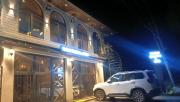 Top Lansdowne