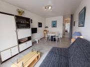 Appartement F2 avec Balcon, Ascenseur et Proche Thermes à Balaruc-les-Bains - FR-1-571-62