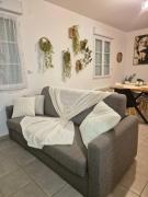 Aéroport à pied La signature doré