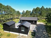 Holiday Home With Hot Tub In Sjællands Odde