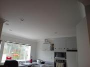 Budget holiday room one Spring street