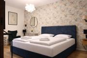 Hotel Triangle
