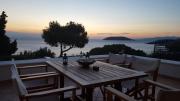 Top Sounio