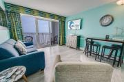 1BR High Floor Great Views Camelot Resort Pools