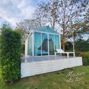 Maison Du Lac The Panoramic Glass Lodge