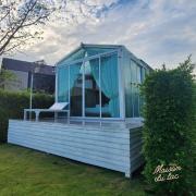 Maison Du Lac The Panoramic Glass Lodge