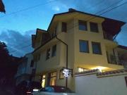 Roots Hotel Old Town