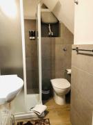 House Sunny Colosseum Lovely