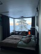 Aurora Riverside Cabin No3