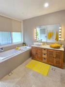 Top Jindalee