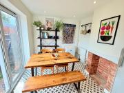 Calm Contemporary House with private drive & garden