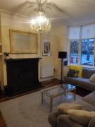 Dublin Gem, Parking, Sleeps 11, Near City Centre