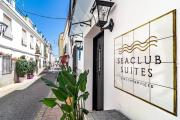Seaclub suites by Roomservices