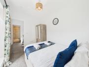 No4 Harveys Yard By Signature Stays - Luxury Stay - Beach - Parking