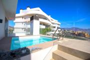 Penthouse, Amazing Sea Views, Plunge Pool and BBQ