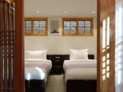 The Greening Premium Hanok Private House 4R2B #Bukchon #Gyeongbokgung Palace #Gwanghwamun