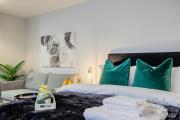 Guest Stays - Bridge Street Studio 1