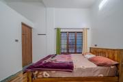 Top Naduvattam