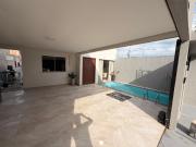 Casa com piscinas paragominas