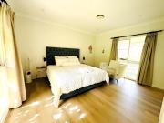 Top Leura