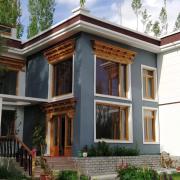 Top Leh
