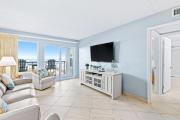 Comfortable beachfront condo with beach service - quick drive to dining