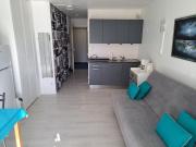 Port Dauphin 10, Studio rez de jardin avec piscine