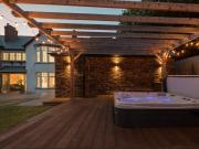 5 Bed in Poughill 85698