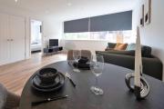 Modern 1 Bed Apartment in Gravesend w Games Room