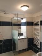 Vacances en Famille, les pieds dans leau !