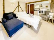 Top Llanfihangel-Bryn-Pabuan