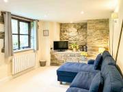 Top Llanfihangel-Bryn-Pabuan