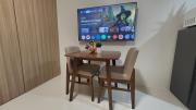 1BR Breeze Residences near MOA with Pool and Balcony