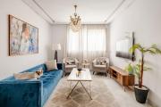 chic two bedrooms home one minute to the beach
