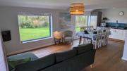 St Ives Countryside Home with Pool Table & Parking