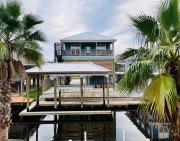 3 bedroom Waterfront home near Bay St Louis