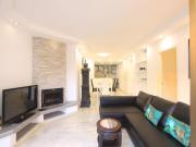 Beachside Apartment with Jacuzzi & Pool