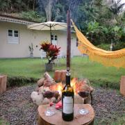 Casa Aconchegante com amplo jardim e fogo de chão