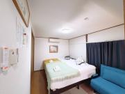 Yui HOSTEL