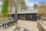 Cosy Holiday Home With Outdoor Hot Tub And Scenic Surroundings In Ebeltoft
