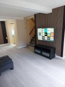 Charming 2-Bedroom House in Central Calgary