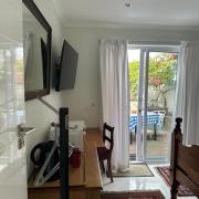 Woodbridge Island En-suite 3min Beach Secure Luxury