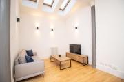 Kings Cross Station, Chic One Bed Apartment