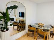 Repère des Artistes - central, 3mn from Beach, 10mn Palais, modern, AC, balcony