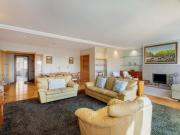 Apartment 4 Bedrooms