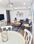 7 mins walk to Beach and Boardwalk, AC, Free Parking