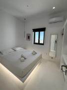 Top Panormos Mykonos