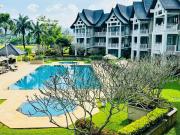 Allamanda 2 golf course apartment in Laguna
