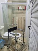 Casa no centro de Ubatuba com adaptações para idosos e PCD
